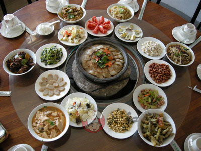 摩登7告诉您餐饮业面临的机遇与挑战