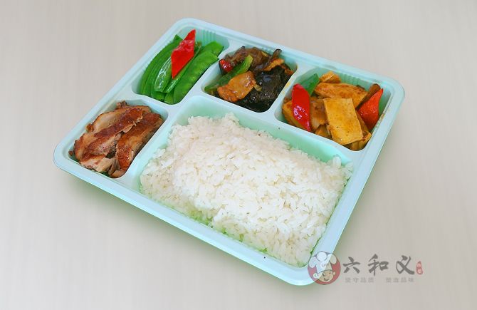 齐心协力，只为更好的品质快餐