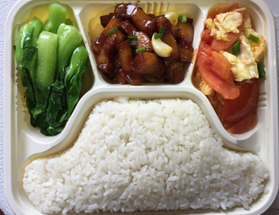 摩登7精益求精打造学生营养餐