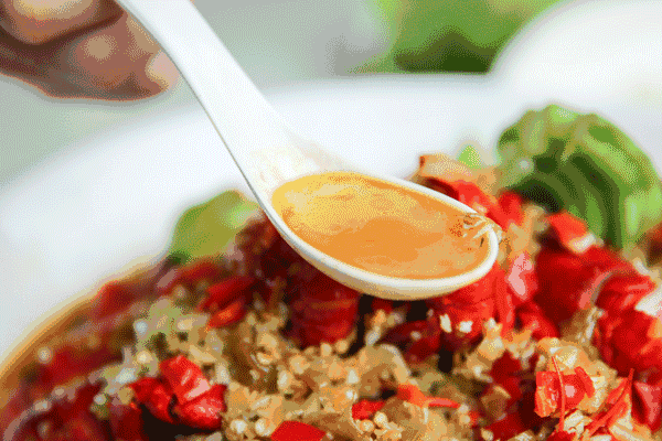 家常小龙虾的做法，high翻一夏！