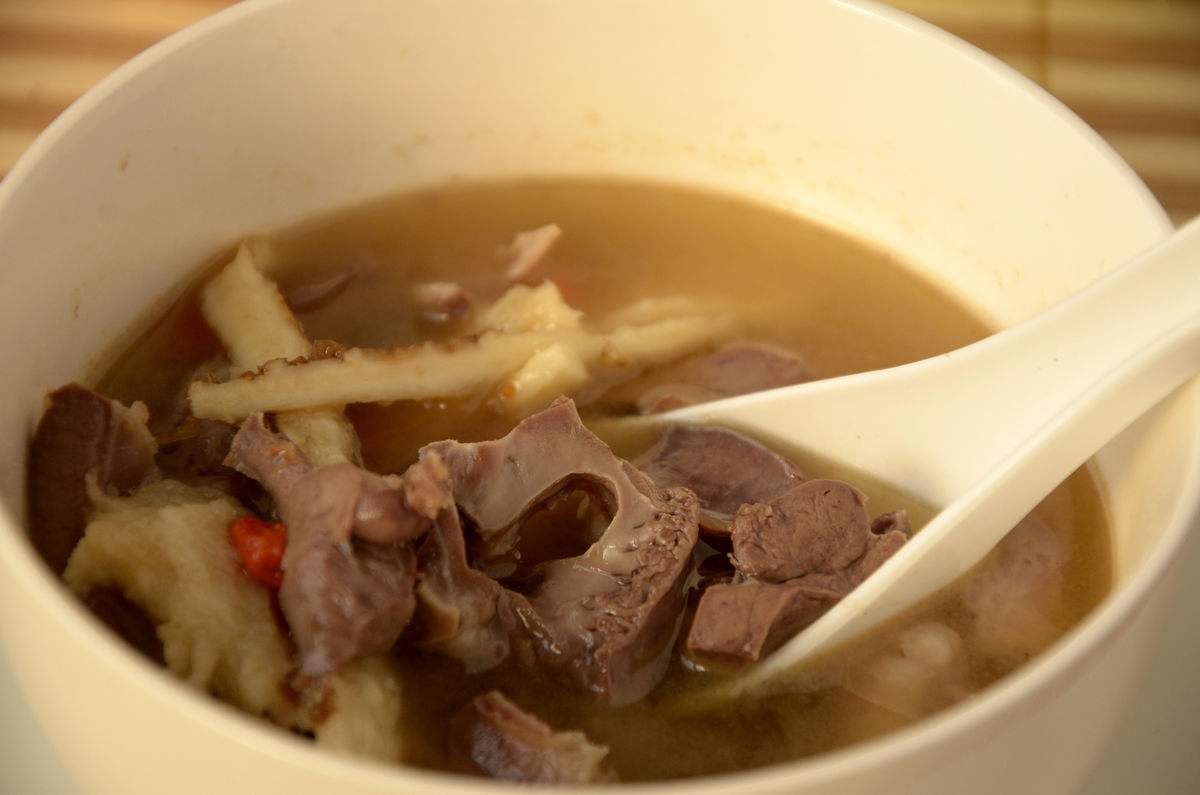 猪心的家常做法,赶紧收藏~ 摩登7快餐配送