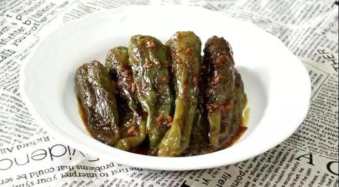 摩登7大厨教你做虎皮尖椒酿肉