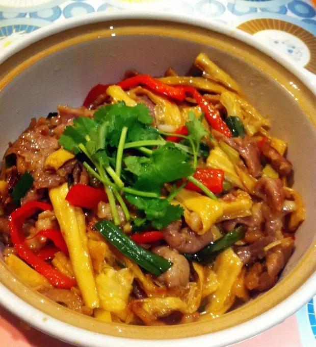 摩登7大厨推荐【家常菜】之腐竹烧肉