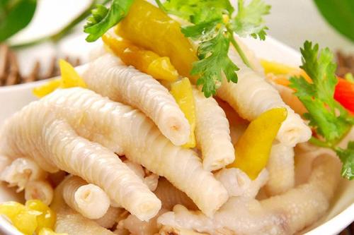 自制泡椒凤爪！绝对开胃的的酸辣诱惑