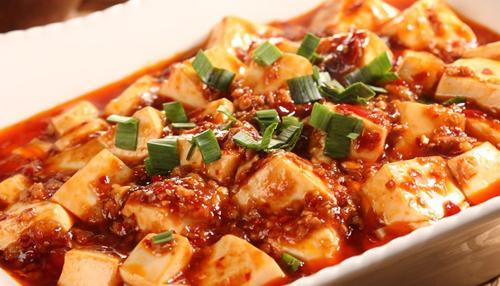 很多人家里有这瓶酱，但是不知道该怎么做菜！