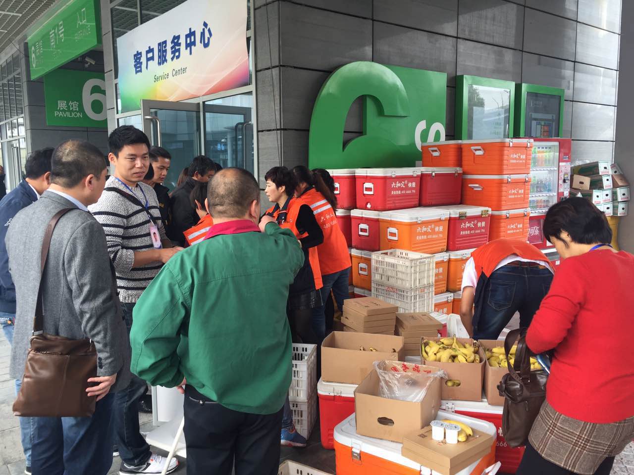 五月活动季，用餐摩登7