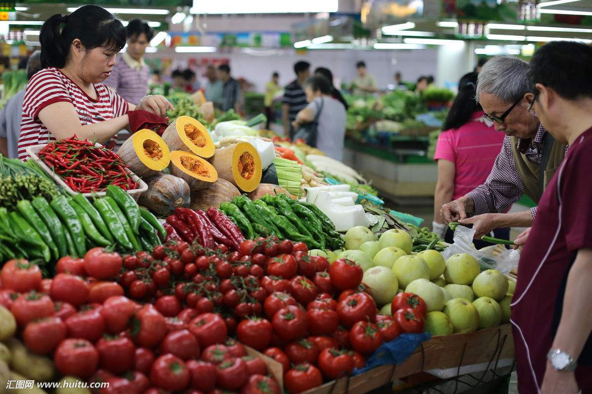 选购蔬菜的实用小技巧，再也不怕被菜贩蒙了！