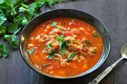 酸甜可口的番茄鱼片汤我最爱