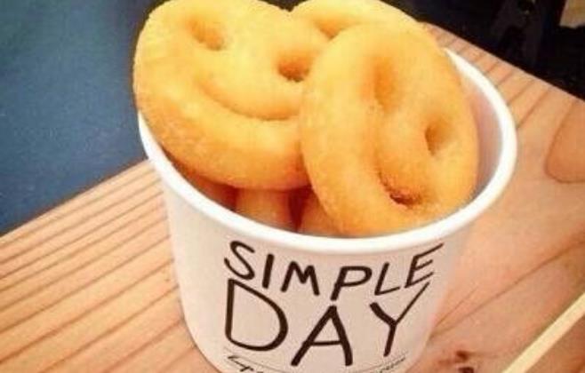 世界微笑日，做一个美味的微笑土豆饼吧 