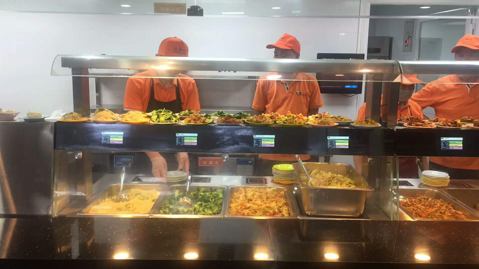 如何提供优质的食堂承包服务