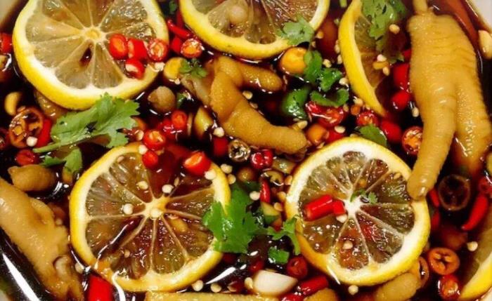 超级美味冰爽的酸辣无骨鸡爪，夏天待客少不了它！