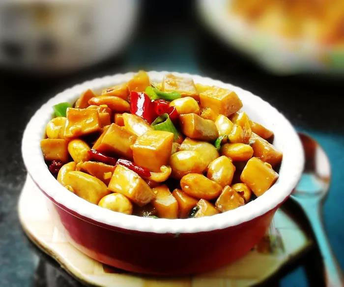 杏鲍菇最诱人的吃法，Q弹爽滑,鲜香无比!