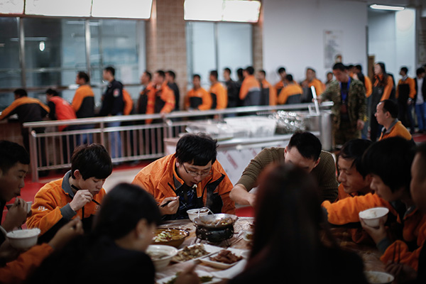 摩登7快餐配送 摩登7食堂承包