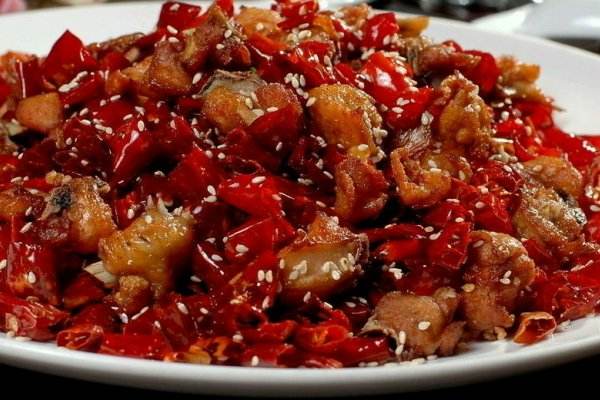 过年必点的红红火火的菜：开胃辣子鸡