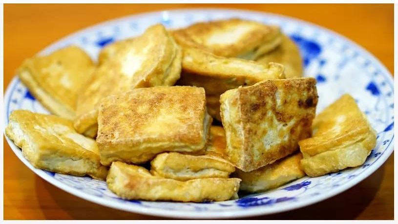豆腐种新吃法，这么做既当零食又当菜，太好吃了！！