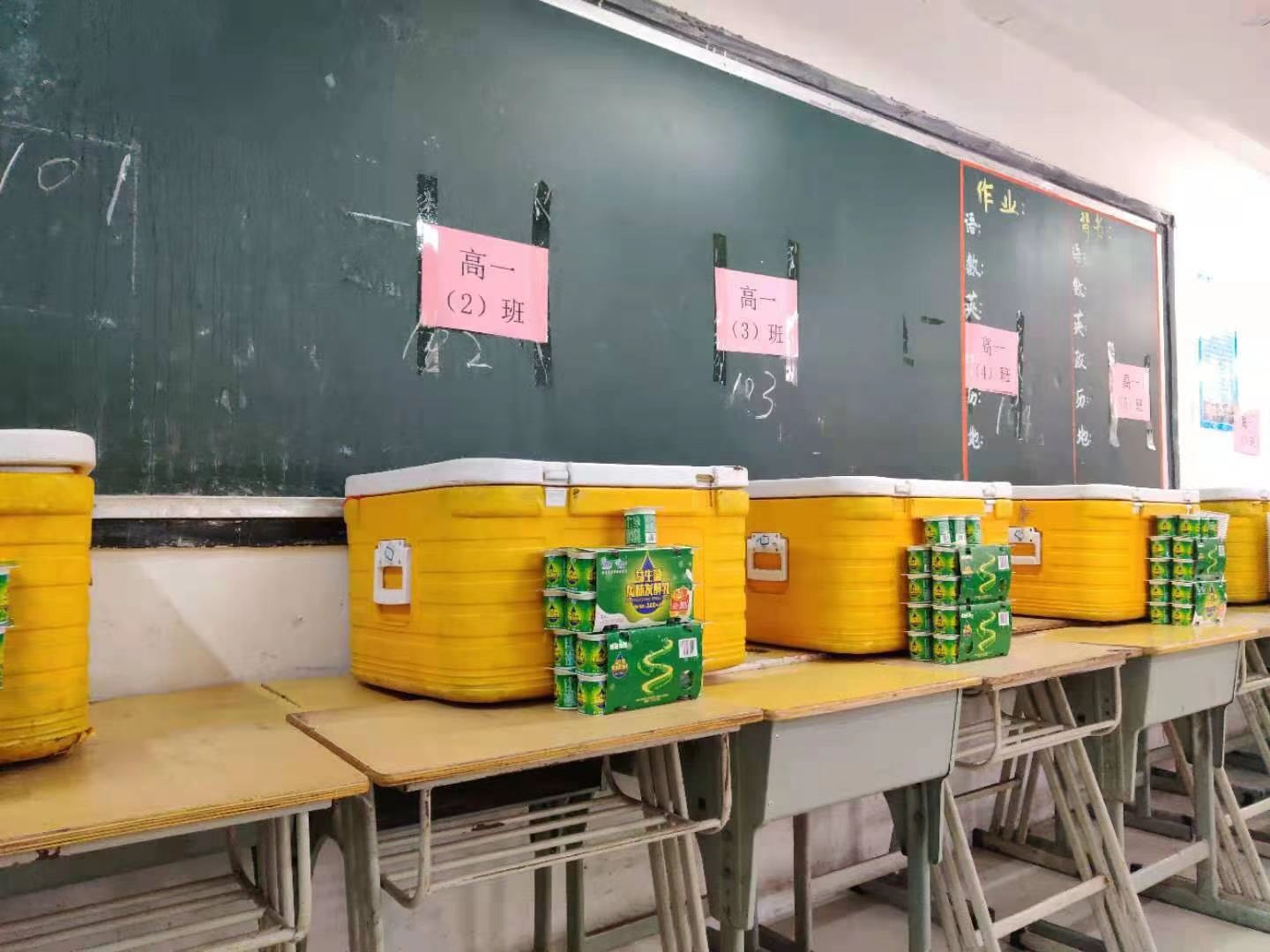 东莞百花中学学生午餐配送餐品怎么样？