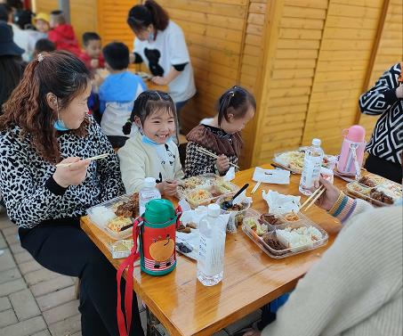 摩登7：专业的配餐公司