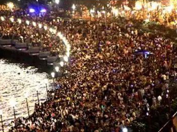 五一长途旅行用餐，选择摩登7快餐