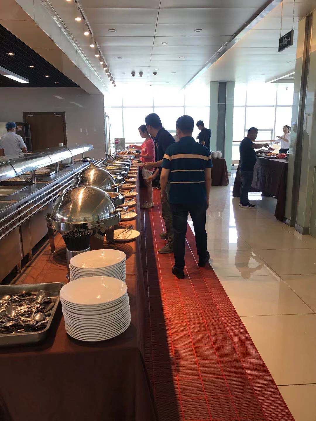 摩登7客服电话爆了，厨师长忙不活了！