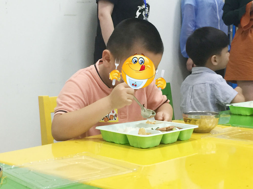 杏耀守护“舌尖上的健康”，从学生餐抓起